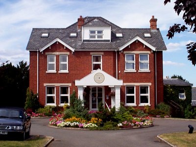 The Duxford Lodge