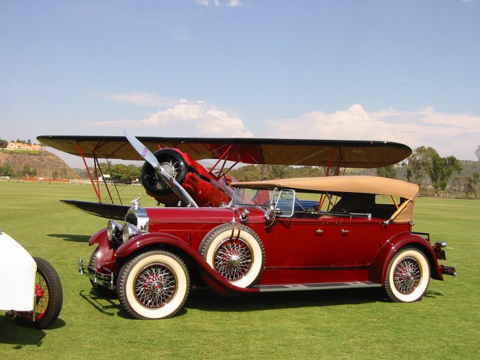 Packard Dual Cowl Phaeton and Waco UPF-7 biplane